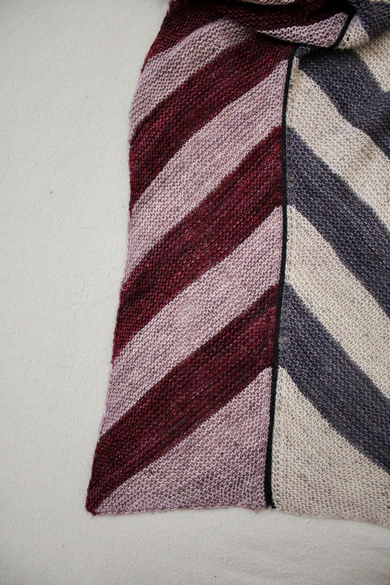 Madelinetosh Tosh Patterns - Chevron Scarf - Extra Image