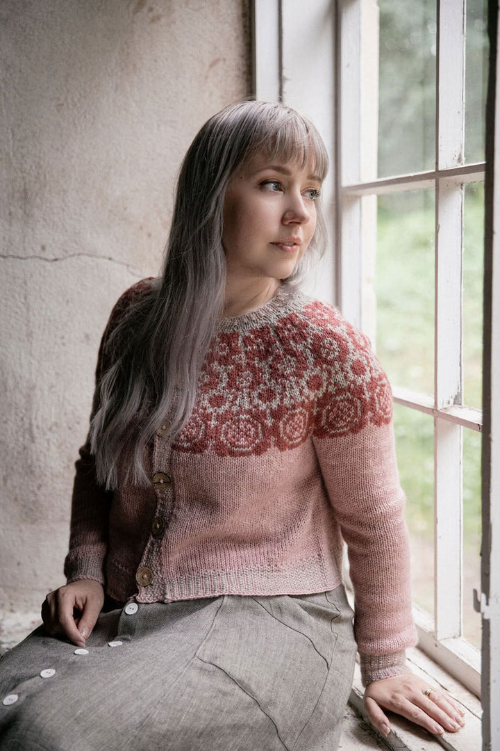 Laine Magazine Anna Johanna Books - Strands of Joy- Anna Johanna - Extra Image