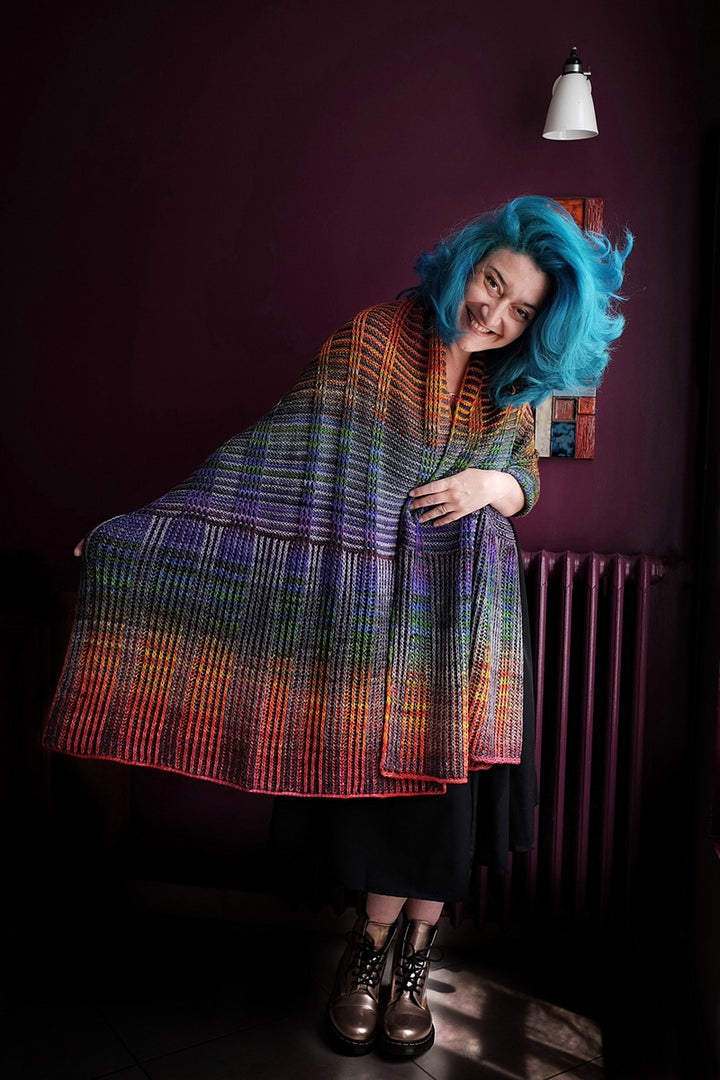 Urth Beaubourg Shawl Kit - Extra Image
