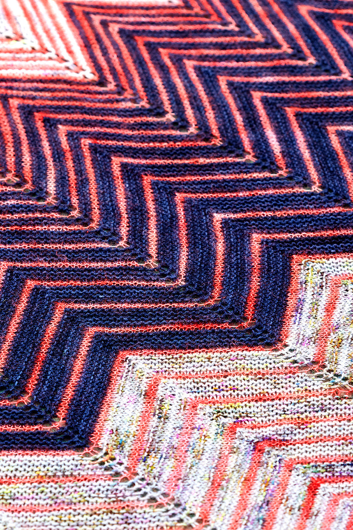 Hedgehog Fibres Baseline Shawl Kit - Extra Image