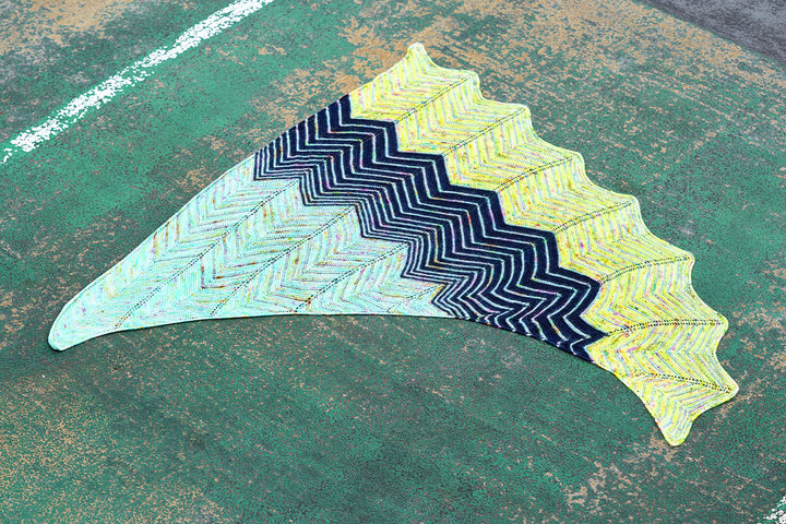 Hedgehog Fibres Baseline Shawl Kit - Extra Image