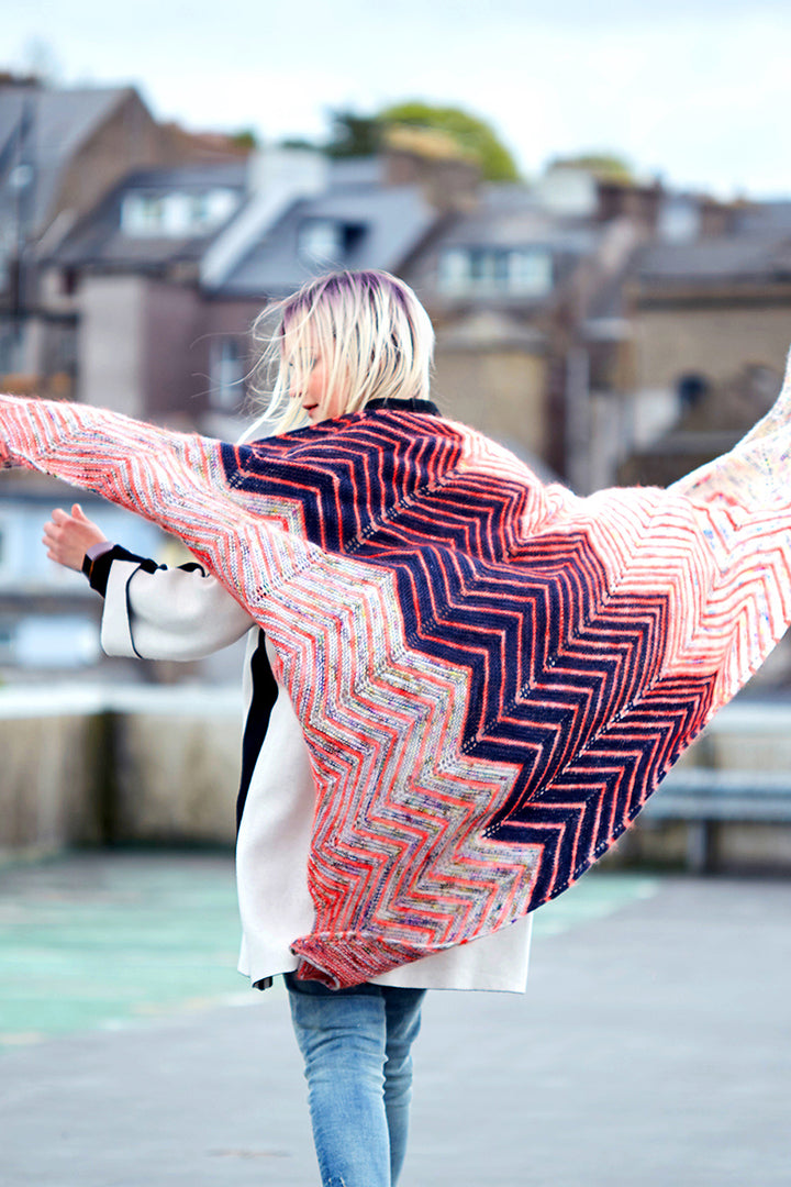Hedgehog Fibres Baseline Shawl Kit - Extra Image