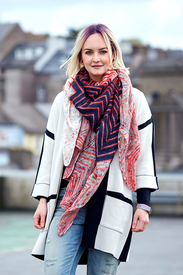 Hedgehog Fibres Baseline Shawl Kit - Extra Image