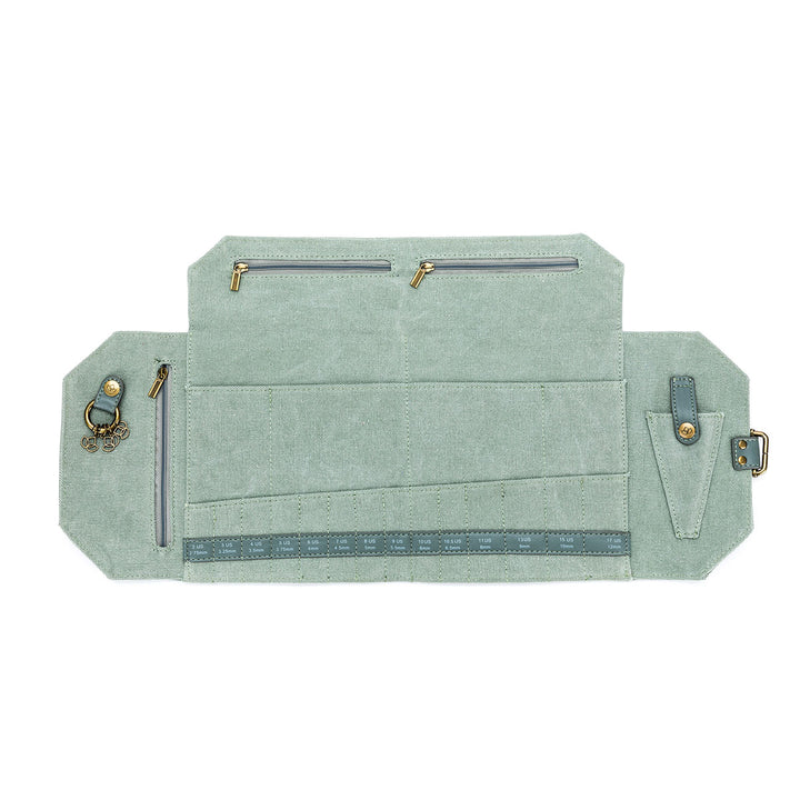 della Q Maker's Canvas Needle Case - Sage - Extra Image