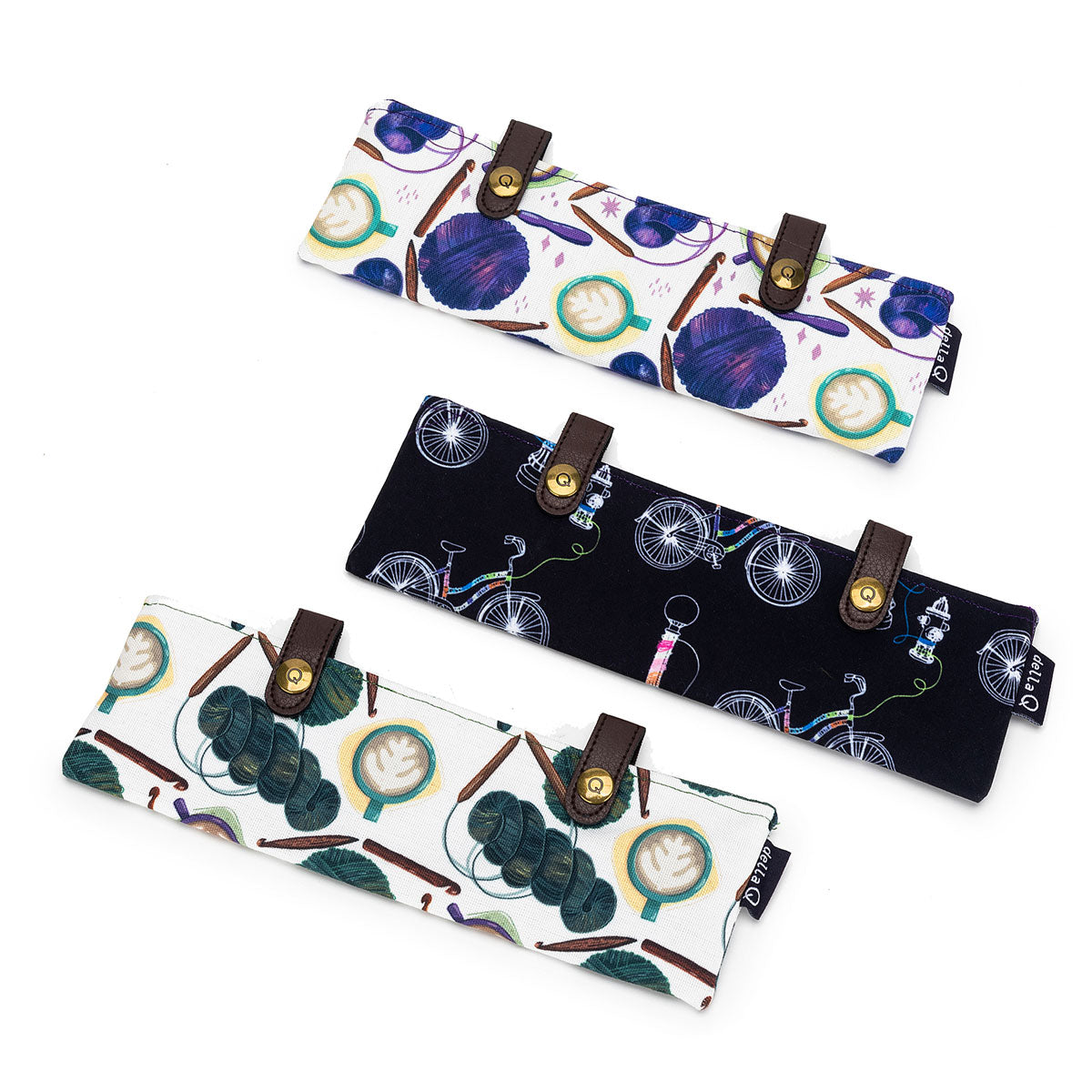 della Q Sock Needle Keeper - 1201-1 - Fabric Print Collection - Yarn Bombing - Extra Image