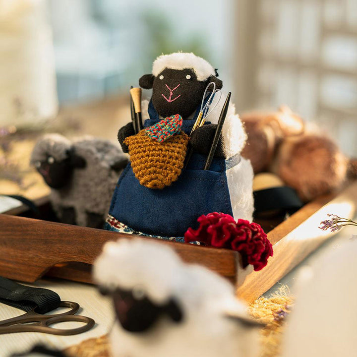 Lantern Moon Accessory Holders - Baabs - Extra Image