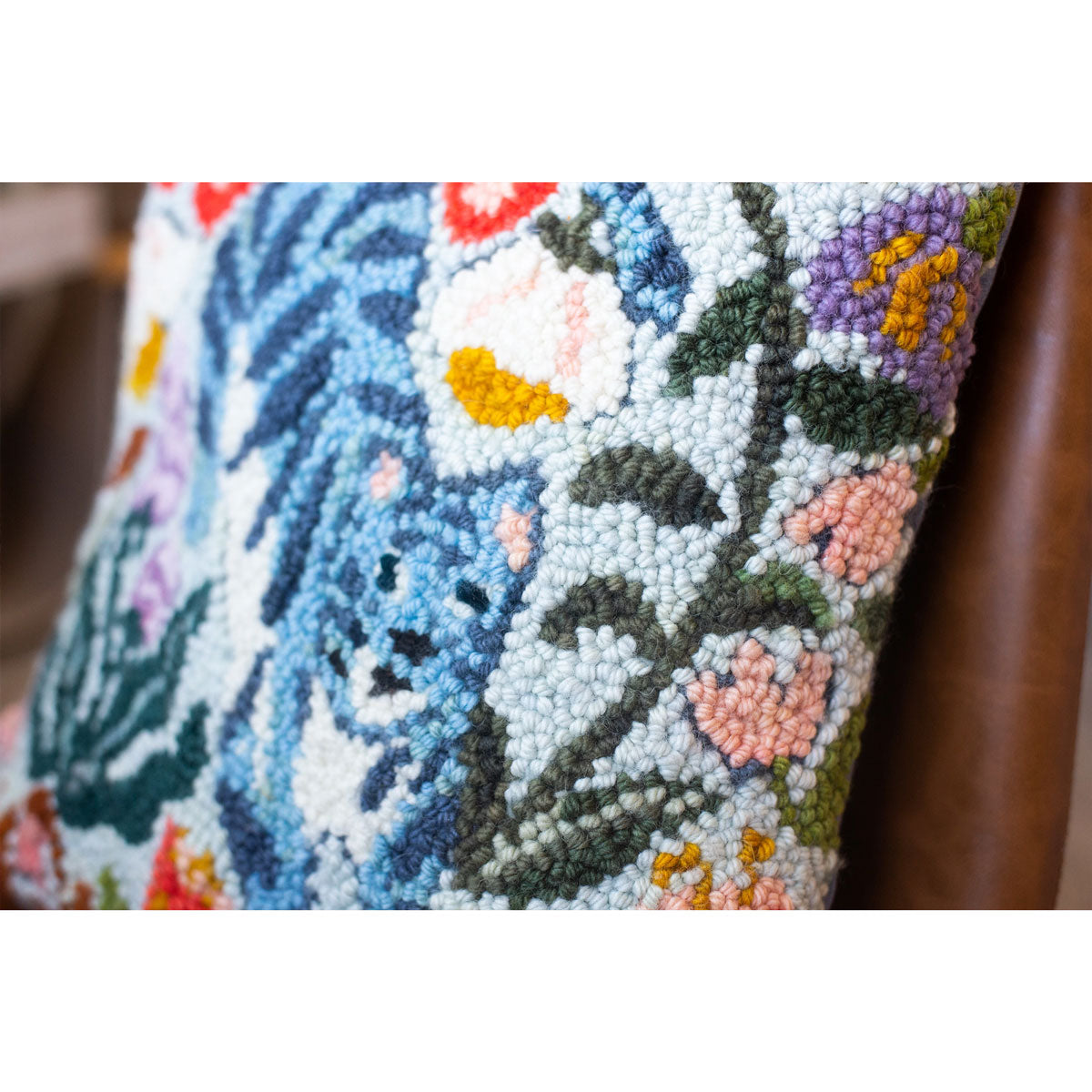 Madder Bright - Vol. 1/Spring 2022 - Extra Image