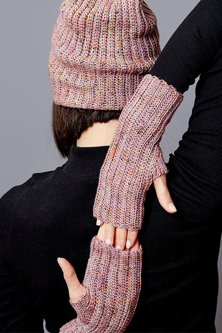 Gusto Wool Nokta Patterns - Edgewise Mitts -PDF Download - Extra Image