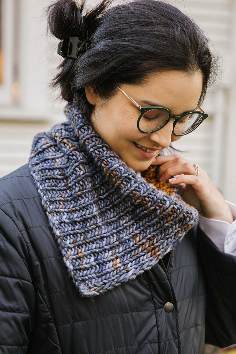 Churchmouse Classics Patterns - Double Split Color-Blocked Cowl - PDF Download - Extra Image