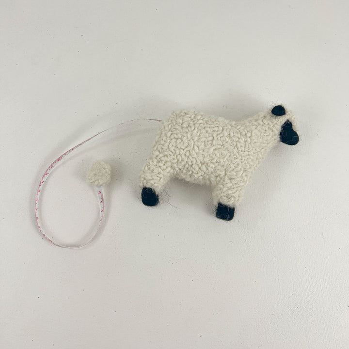 Jimmy Beans Wool Long Tail Lamb Tape Measures - Baaabara the Long Tail - Extra Image