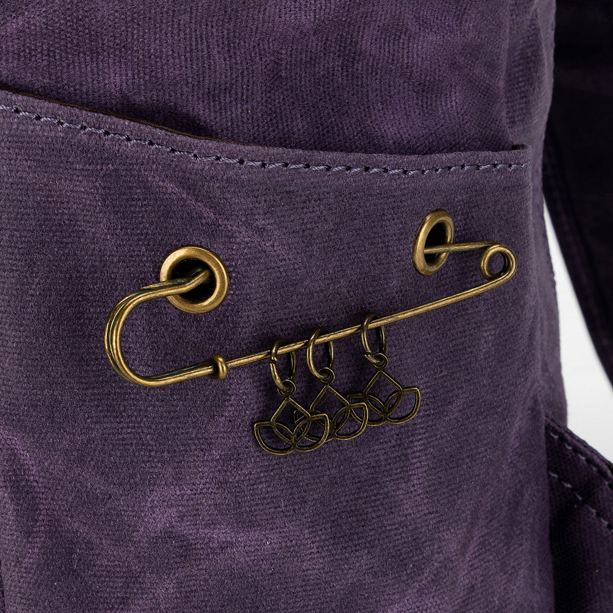 della Q Maker's Canvas Backpack - Purple - Extra Image