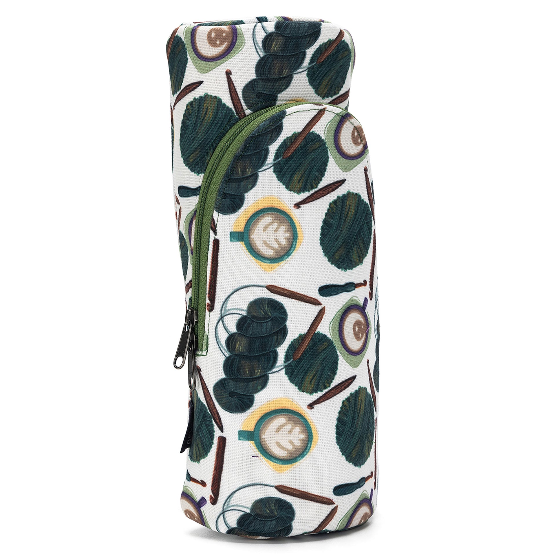 della Q Standing Needle Case - 600 - Fabric Print Collection - Coffee and Yarn Green - Zoom Image