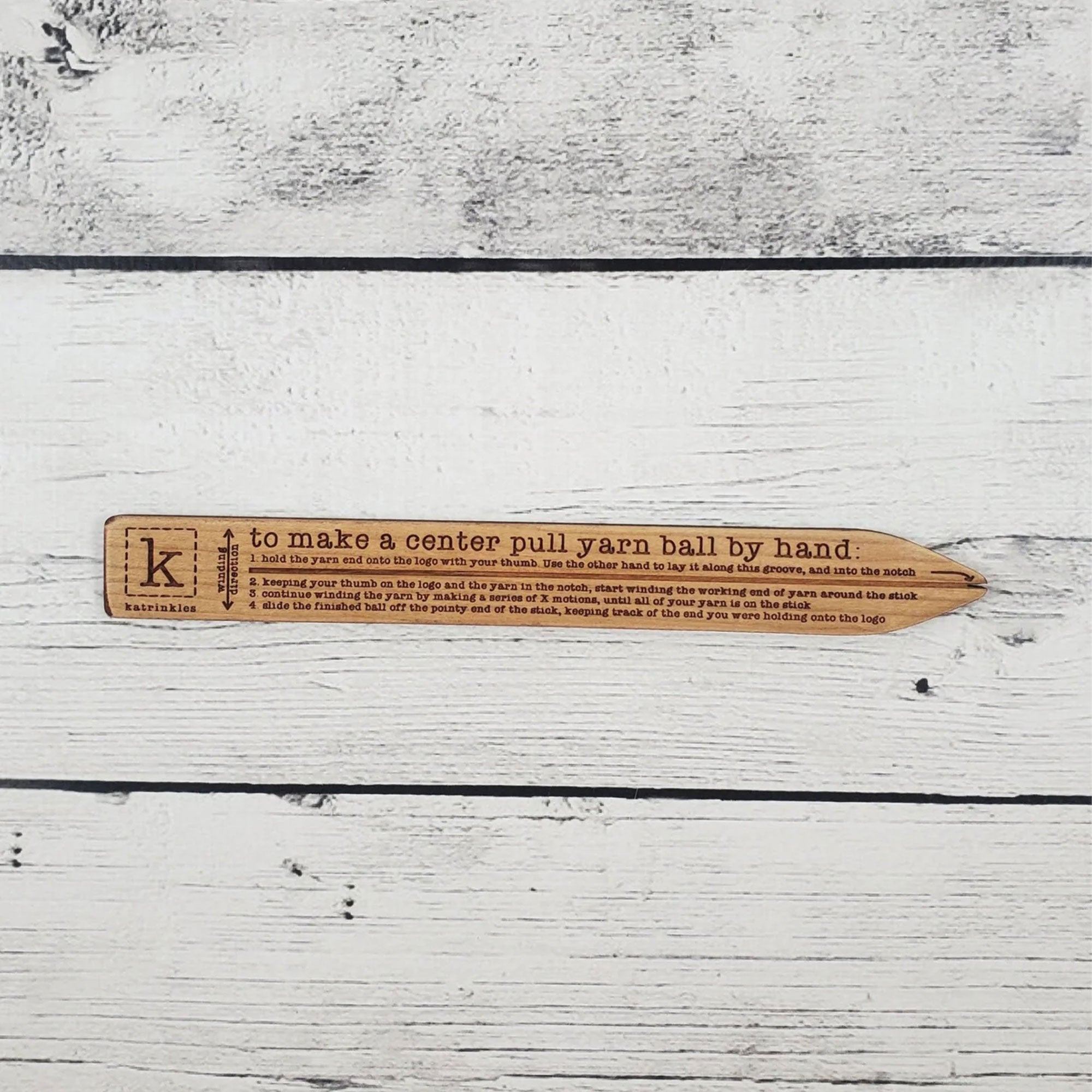 Katrinkles Tools - Center Pull Yarn Ball Winding Tool - Zoom Image