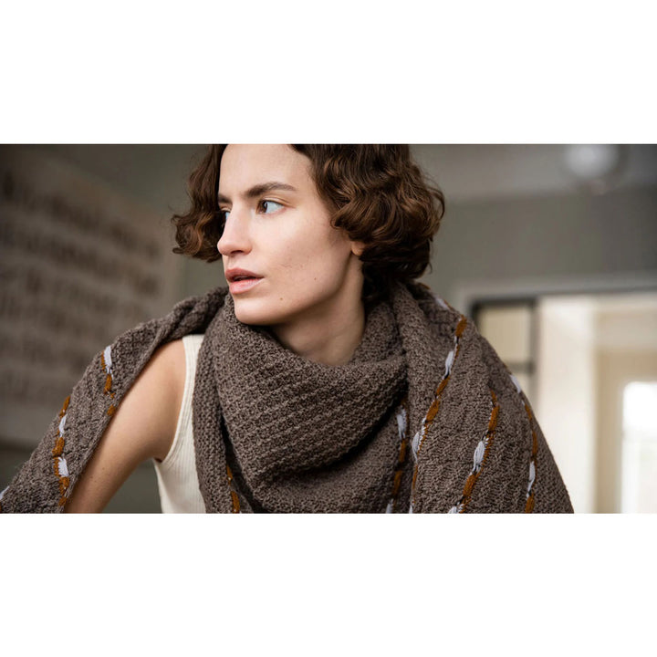 Laine Magazine Paula Pereira Books - Textured Knits - Extra Image