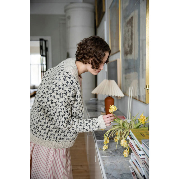 Laine Magazine Paula Pereira Books - Textured Knits - Extra Image