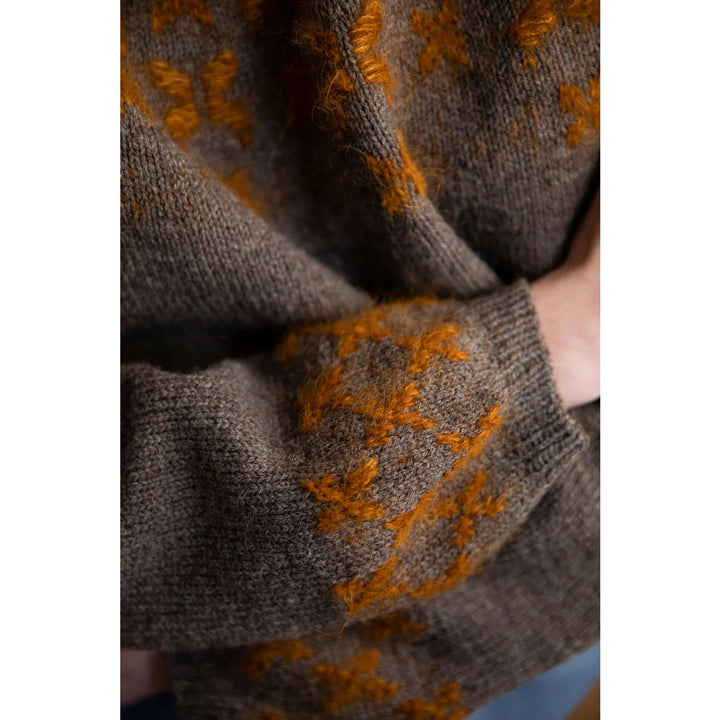 Laine Magazine Paula Pereira Books - Textured Knits - Extra Image