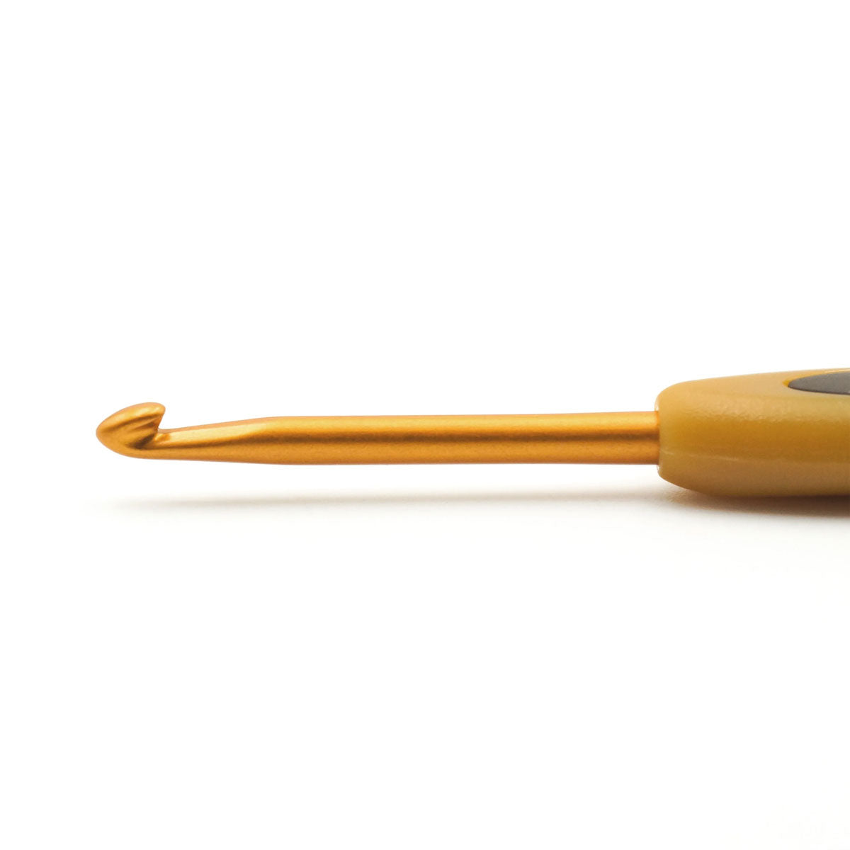 Clover Soft Touch Crochet Hooks - Aluminum Needles - Size D (3.25mm) - Extra Image