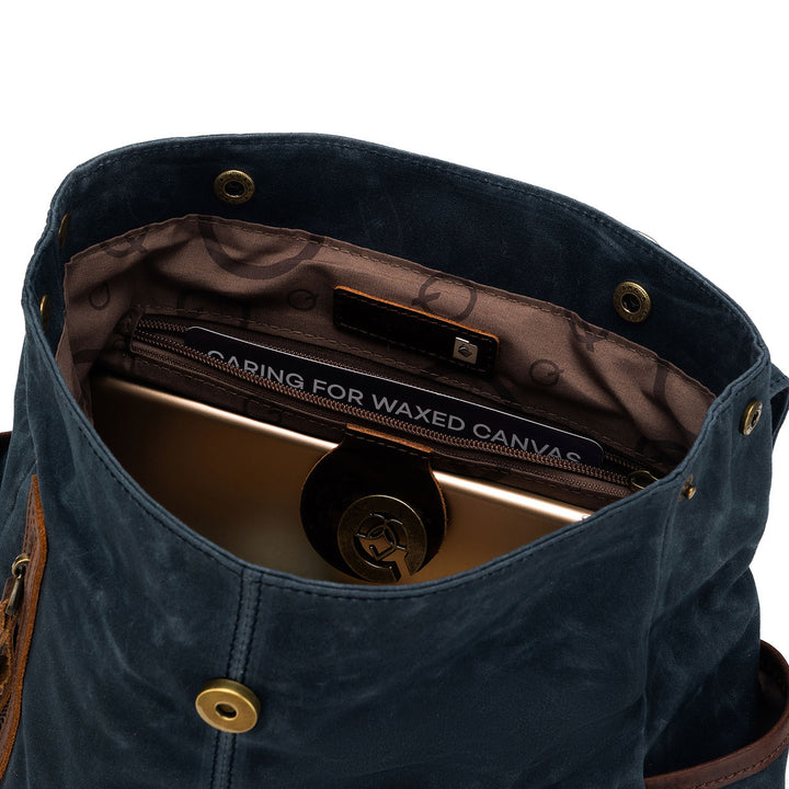della Q Maker's Midi Backpack - Olive - Extra Image