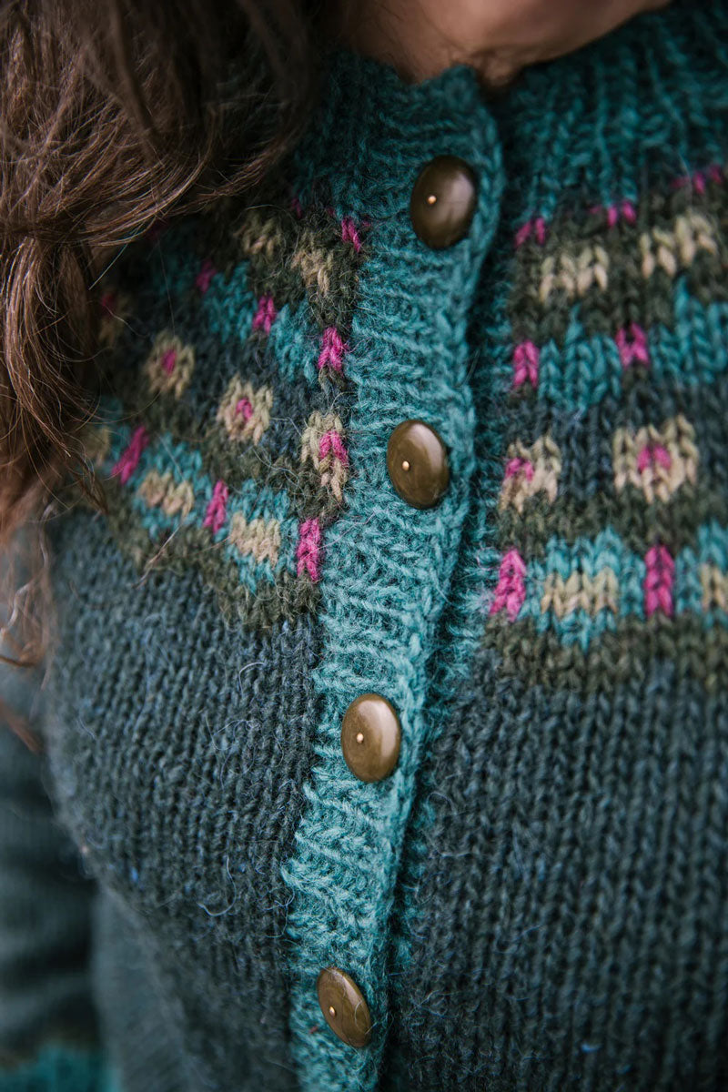 Laine Magazine Gudrun Johnston and Mary Jane Mucklestone Books - Grand Shetland Adventure Knits - Extra Image