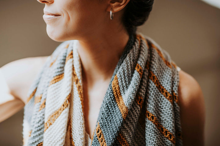 Madelinetosh The Frank Shawl Kit - Extra Image