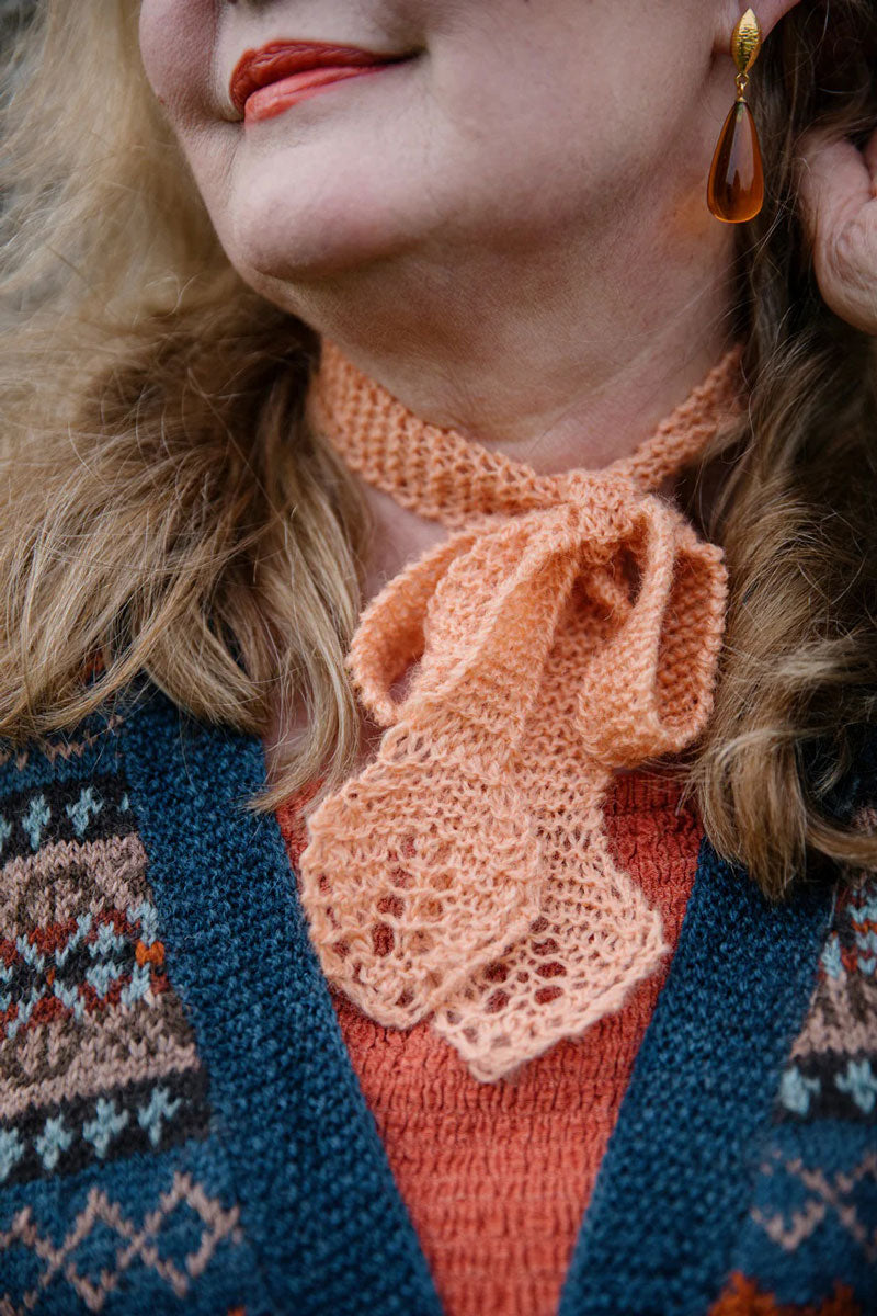 Laine Magazine Susan Crawford Books - Echoes: 24 Modern Knits Inspired by Iconic Women - Extra Image