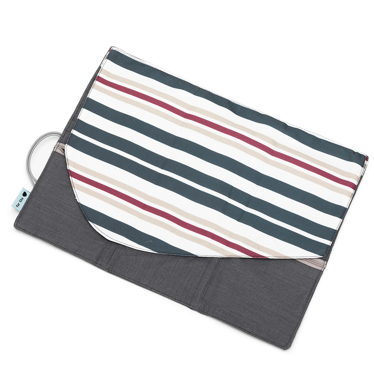 della Q Tri-Fold Circular Needle Case - 1145 - *Linen - Wine - Extra Image