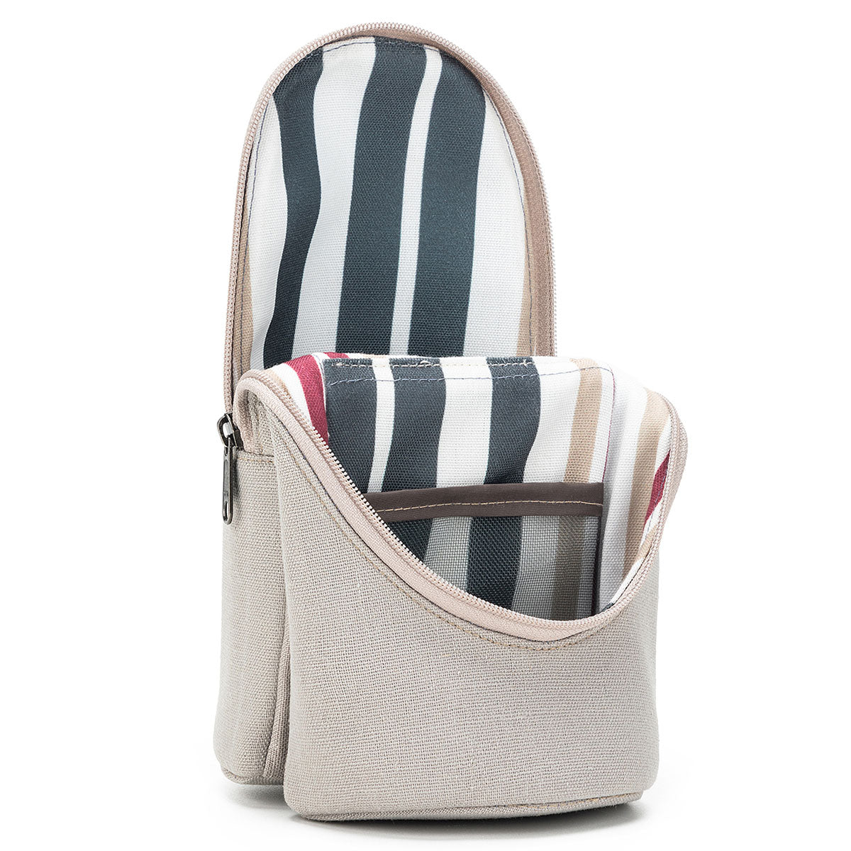 della Q Standing Needle Case - 600 - *Linen - Pebble - Extra Image