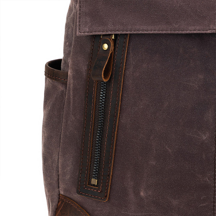 della Q Maker's Midi Backpack - Cocoa - Extra Image