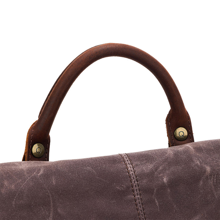 della Q Maker's Midi Backpack - Cocoa - Extra Image