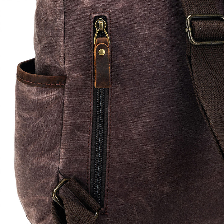 della Q Maker's Midi Backpack - Cocoa - Extra Image
