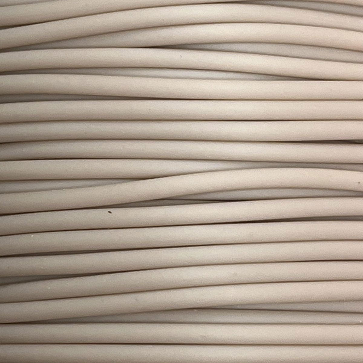 Minnie & Purl Purl Strings - Sweater Pack Plus - Cameo - Extra Image