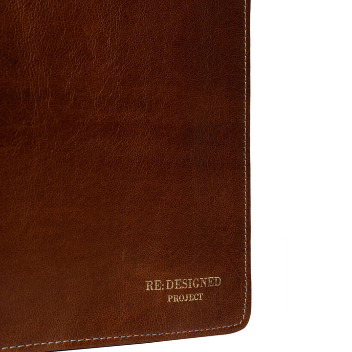 Re:Designed Project 8 - Walnut/Gold (Pre-Order, Ships Fall 2024) - Extra Image