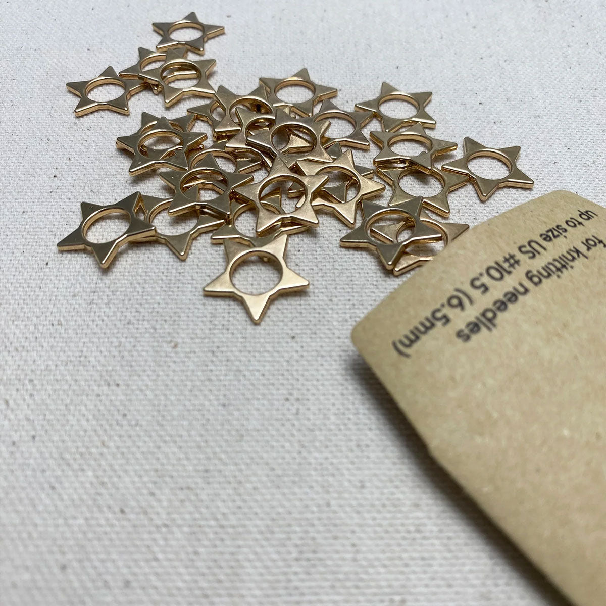 Allstitch Studio Seamless Stitch Markers - Gold Stars - Extra Image