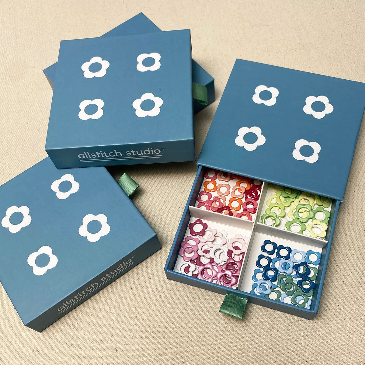 Allstitch Studio Seamless Stitch Markers - Flower Stitch Marker Sampler Box Set - Extra Image
