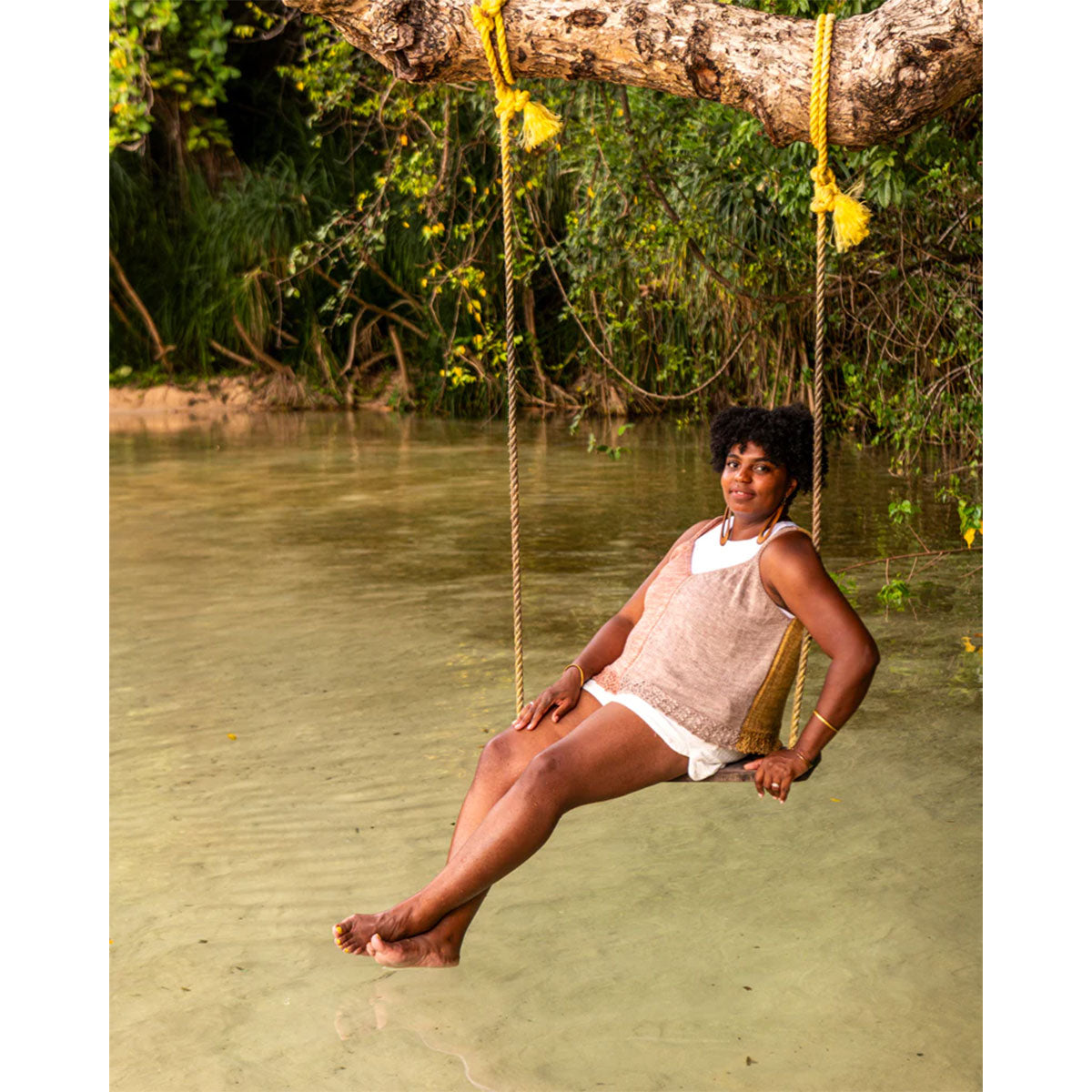 Laine Magazine Sasha Hyre Books - Island Vibes: Summer Knits by Sasha Hyre - Extra Image