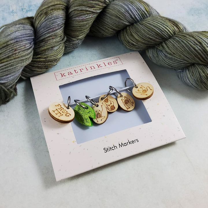 Katrinkles Stitch Markers - Frog Stitch Marker Set - Extra Image