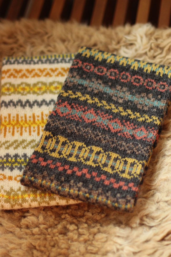 Jamieson's of Shetland Haslock Cowl Kits - Palette B - Extra Image