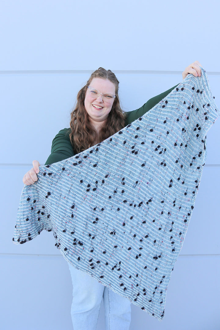 Madelinetosh x Barker Wool Audacious Shawl Kit - Extra Image