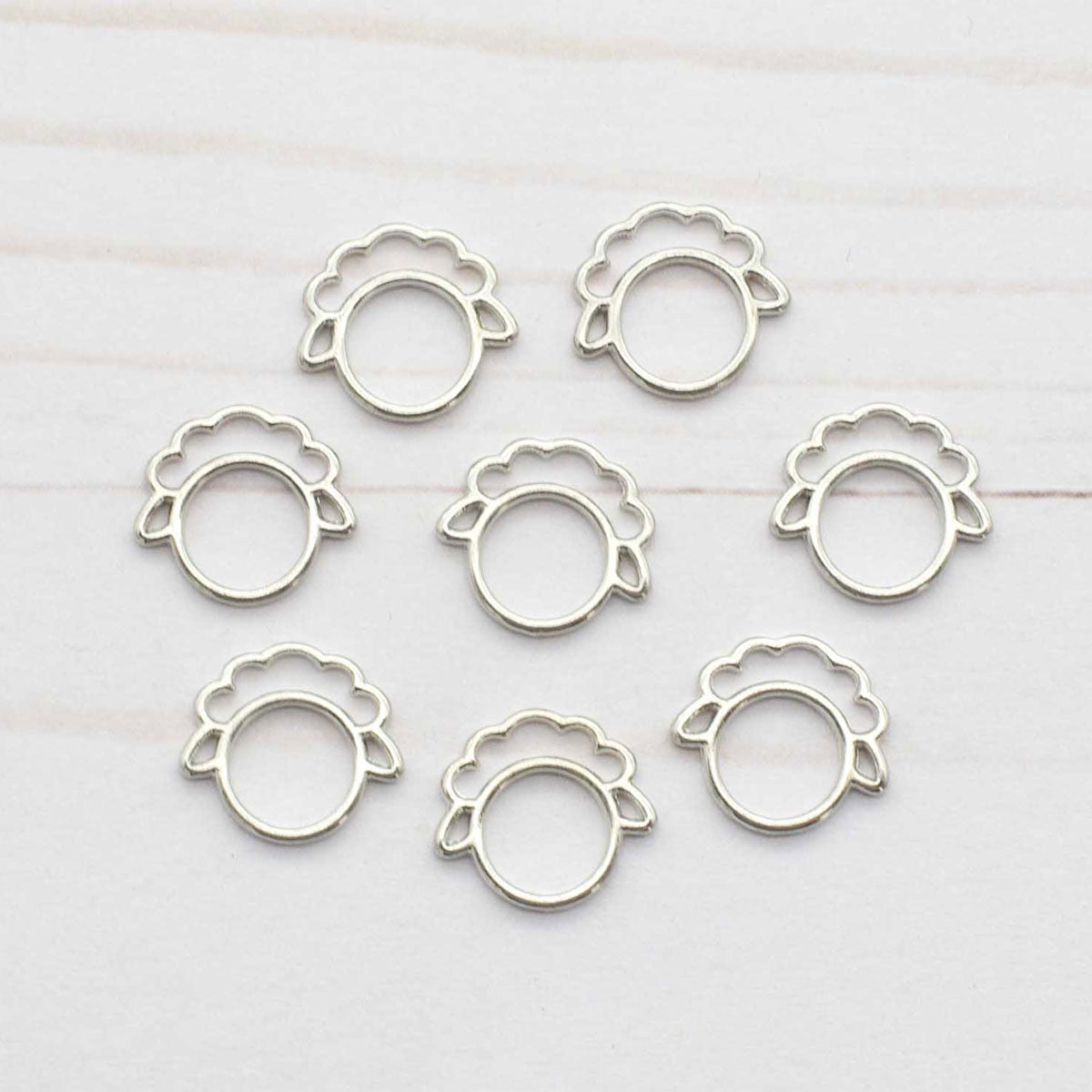 Fox & Pine Stitches Sheep Stitch Markers - Silver Sheep - Closed Ring - Extra Image