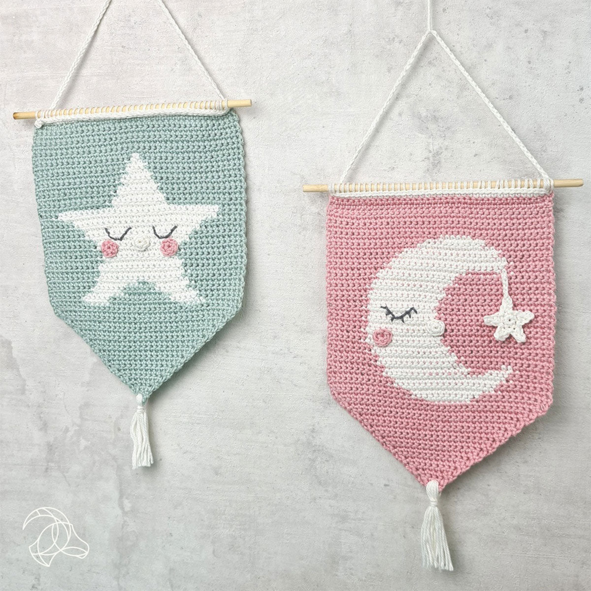 Hardicraft Plush Toys - Star Wall Hanger (Crochet) - Extra Image
