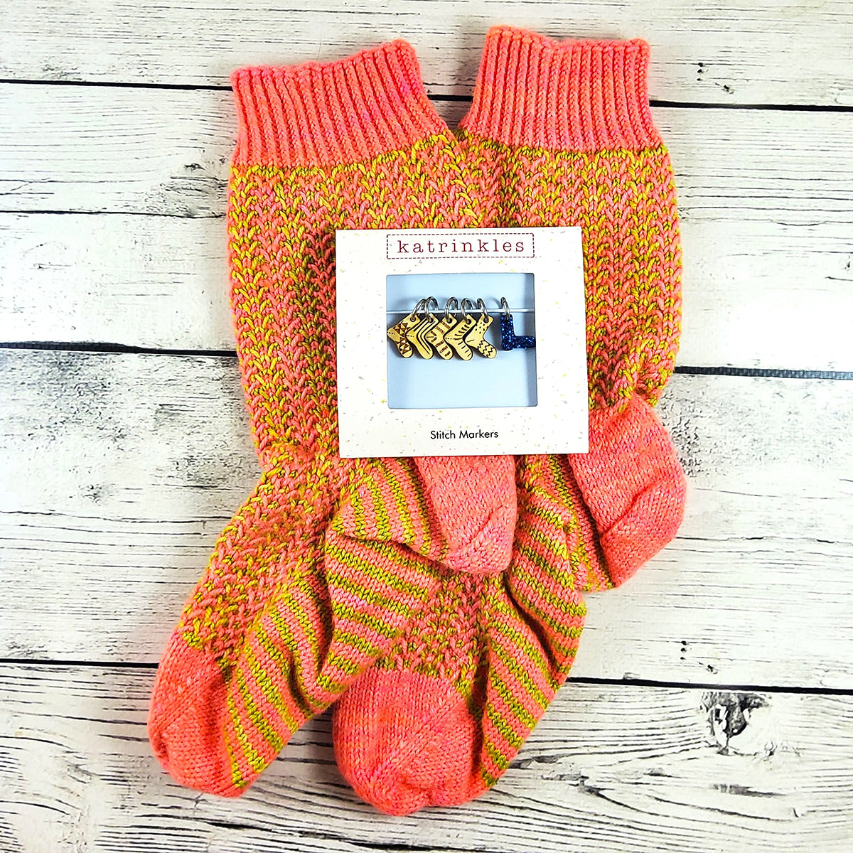 Katrinkles Stitch Markers - Tiny Socks - Extra Image
