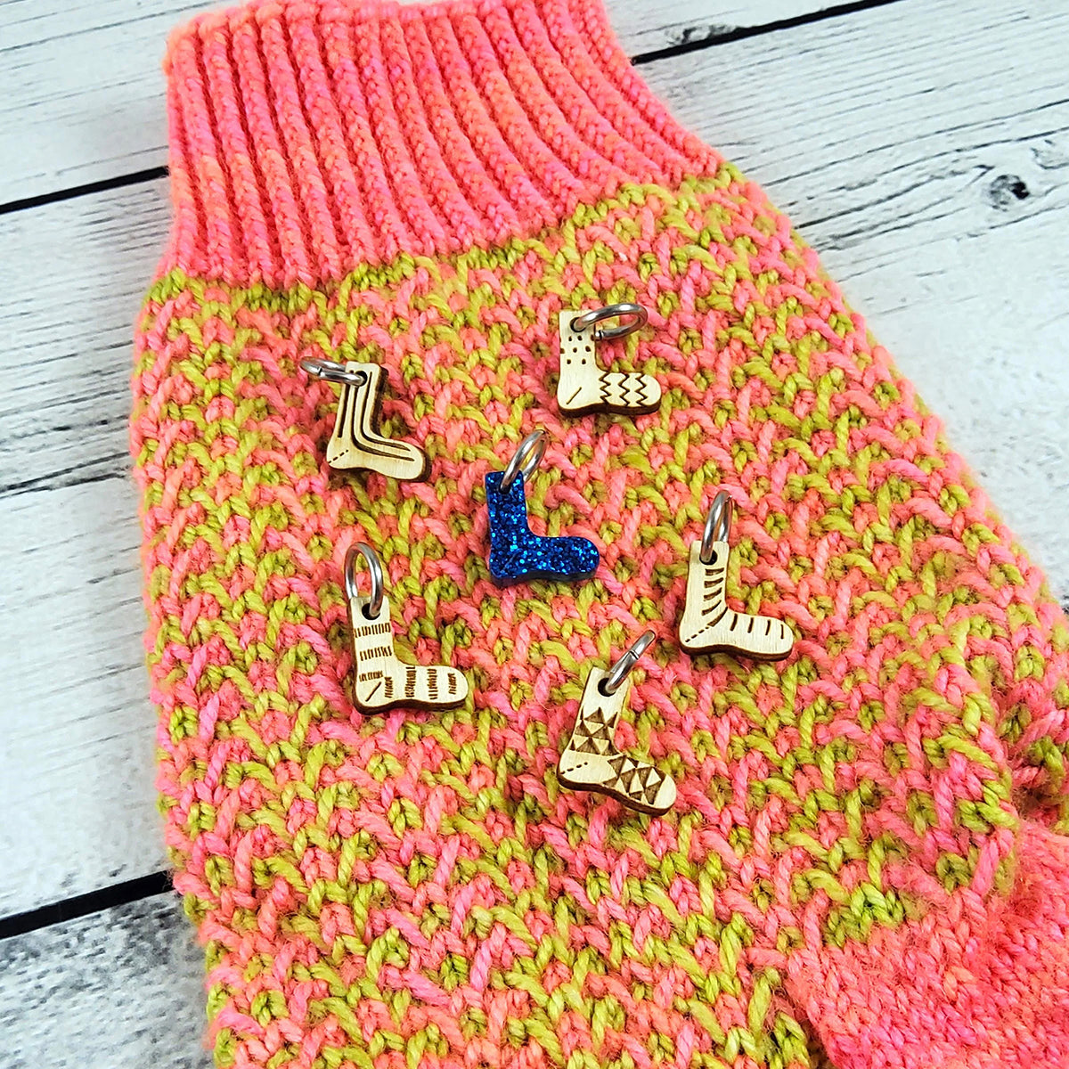 Katrinkles Stitch Markers - Tiny Socks - Extra Image