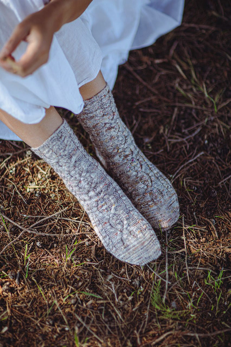 Madelinetosh Roam Socks Kit - Extra Image