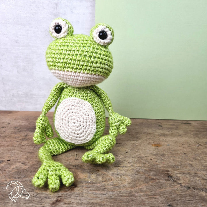 Hardicraft Plush Toys - Vinny Frog (Crochet) - Extra Image