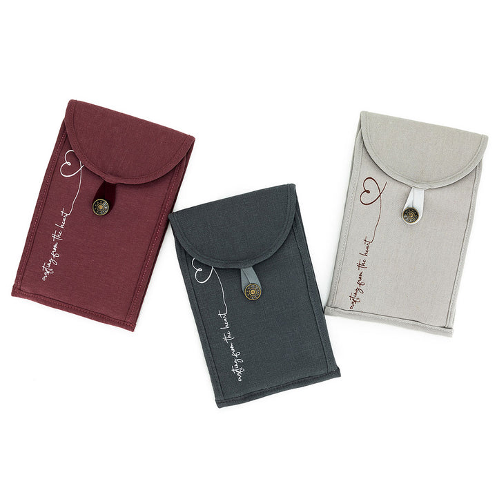 della Q Chicken Boots Accordion Circular Needle Pouch - *Linen - Slate - Extra Image