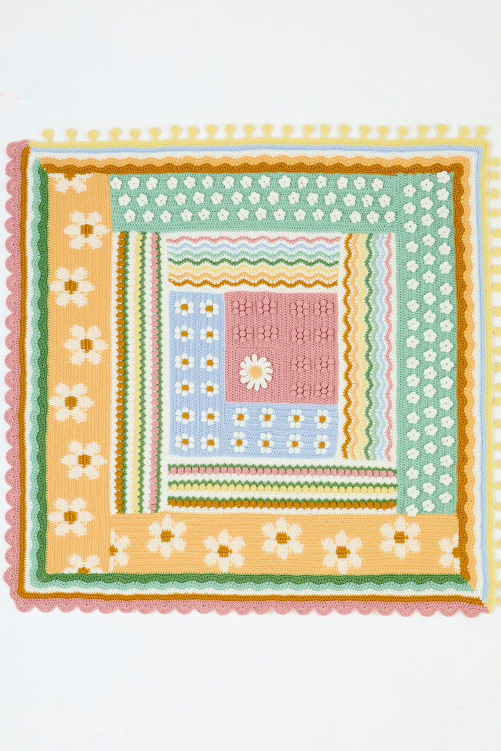 Hayfield Blossoms & Buds Blanket Kit - Extra Image