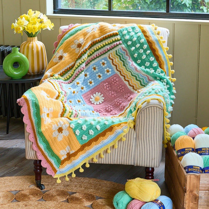 Hayfield Blossoms & Buds Blanket Kit - Extra Image