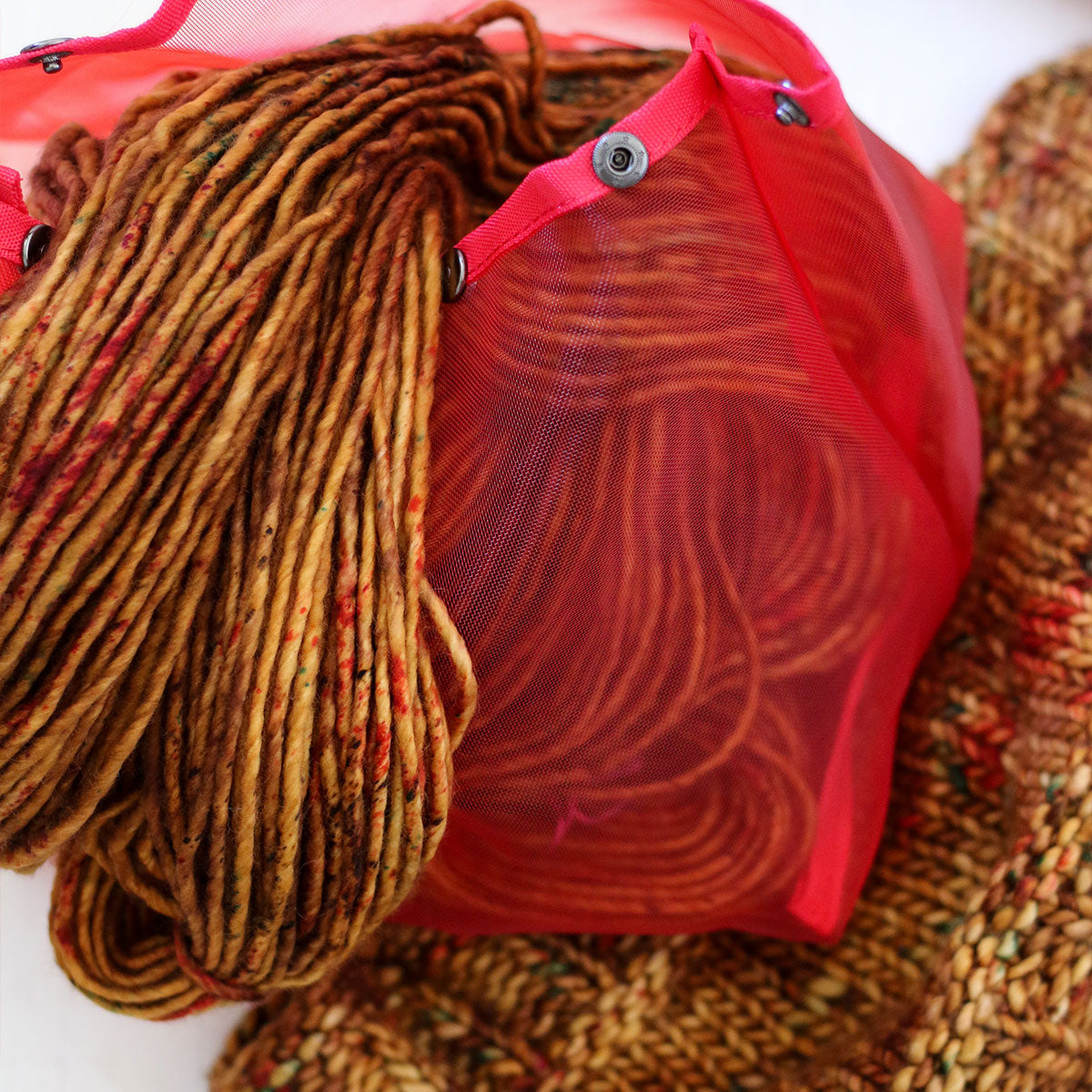 Madelinetosh Naughty & Nice Holiday Cowl Kits - What The Fruitcake - Extra Image