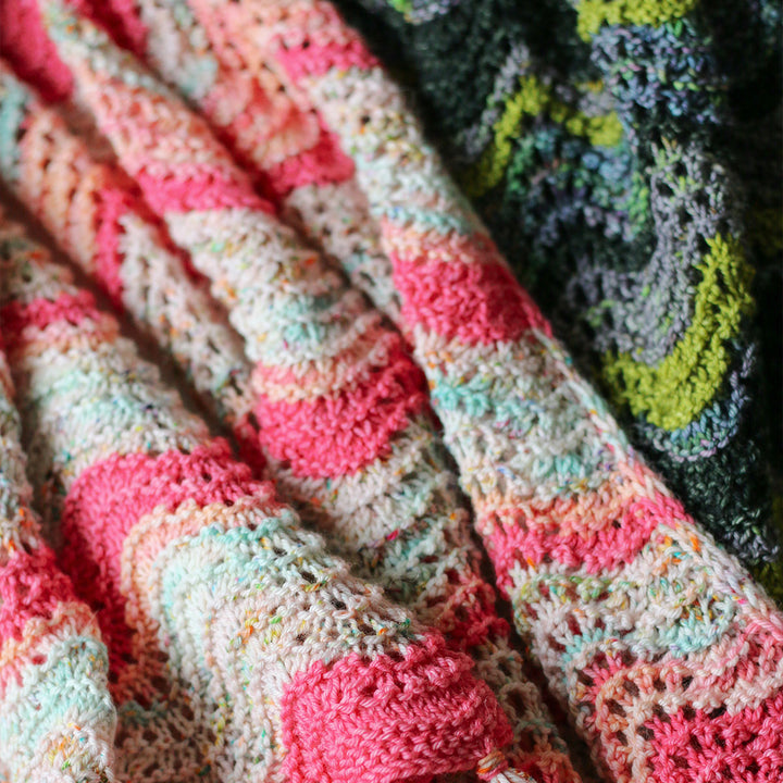 Madelinetosh Defying Gravity Shawl Kit Kits - Glinda - Extra Image