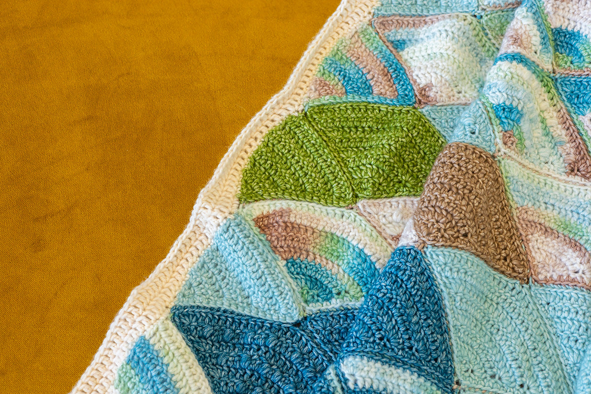 Scheepjes Mountain Clouds Blanket Kit - Extra Image